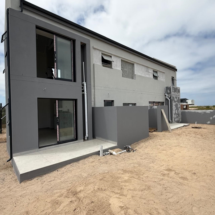 3 Bedroom Property for Sale in Stilbaai Oos Western Cape